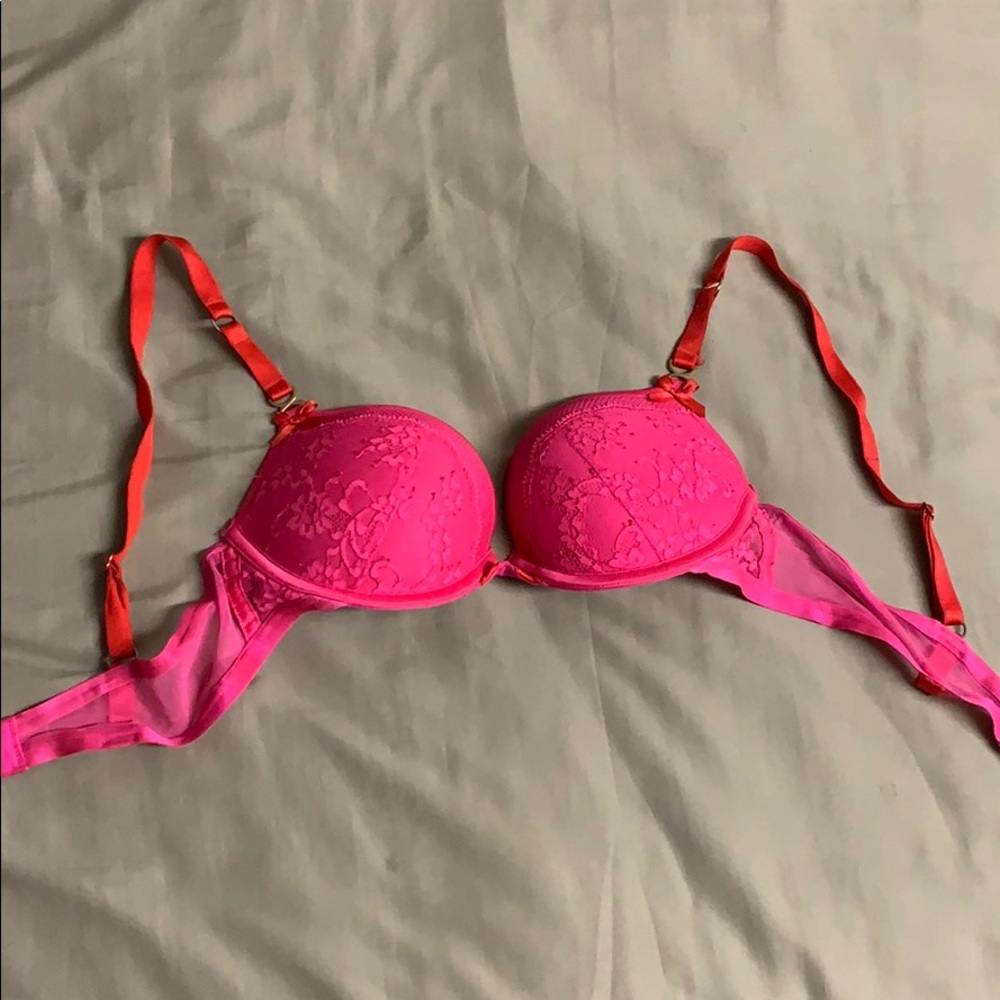 Victoria’s Secret 34 B Padded Demi Bra